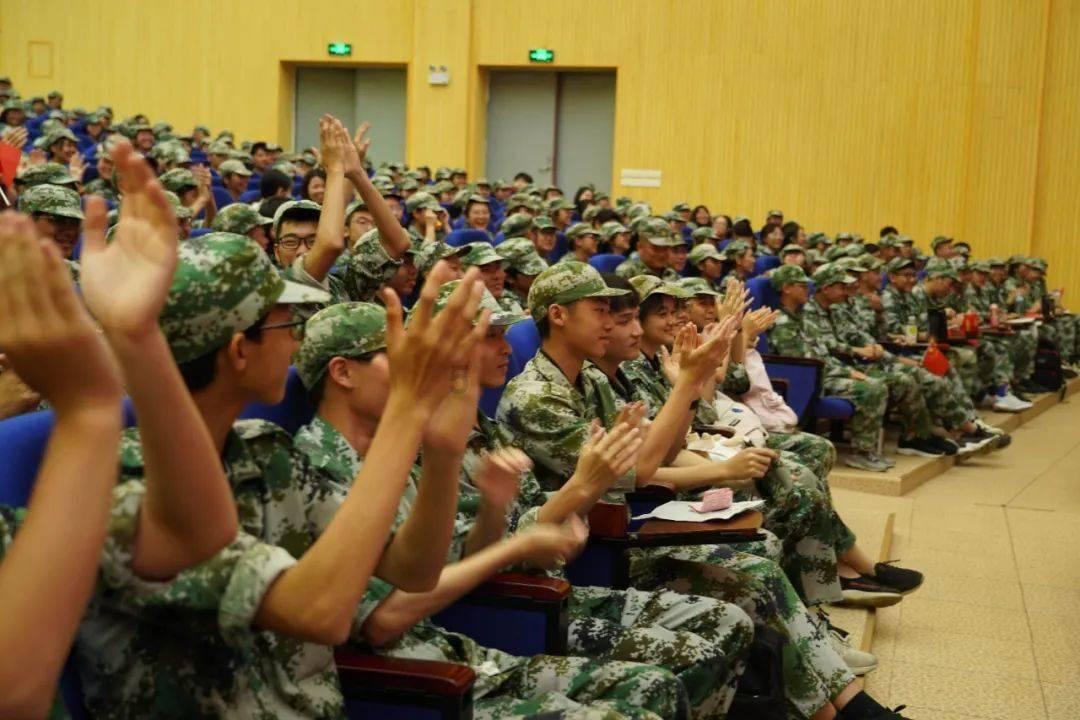 反攻持续，信创ETF基金（562030）半日大涨2．64%！机构：三大方向或可重点关注